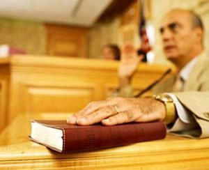 abogados badajoz cáceres testigo